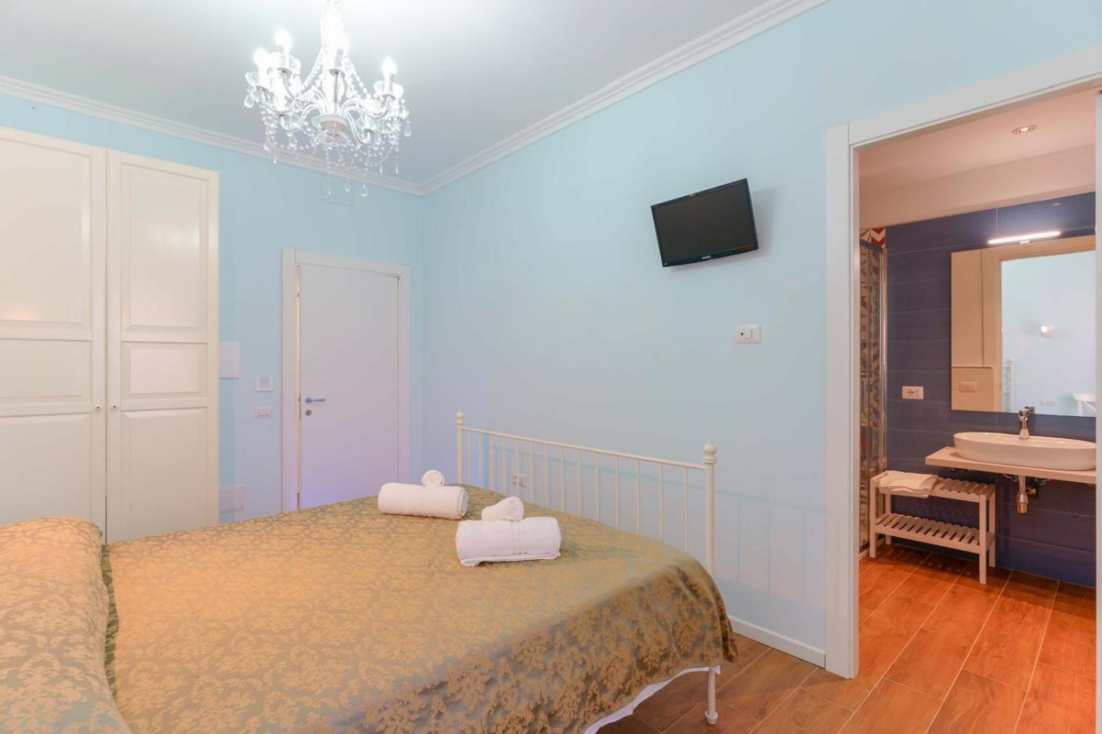Hotel Al Teatro Lirico Cagliari Zewnętrze zdjęcie