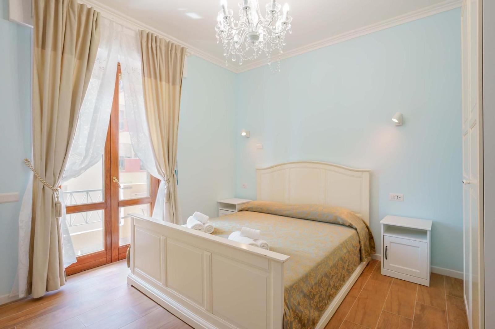 Hotel Al Teatro Lirico Cagliari Zewnętrze zdjęcie